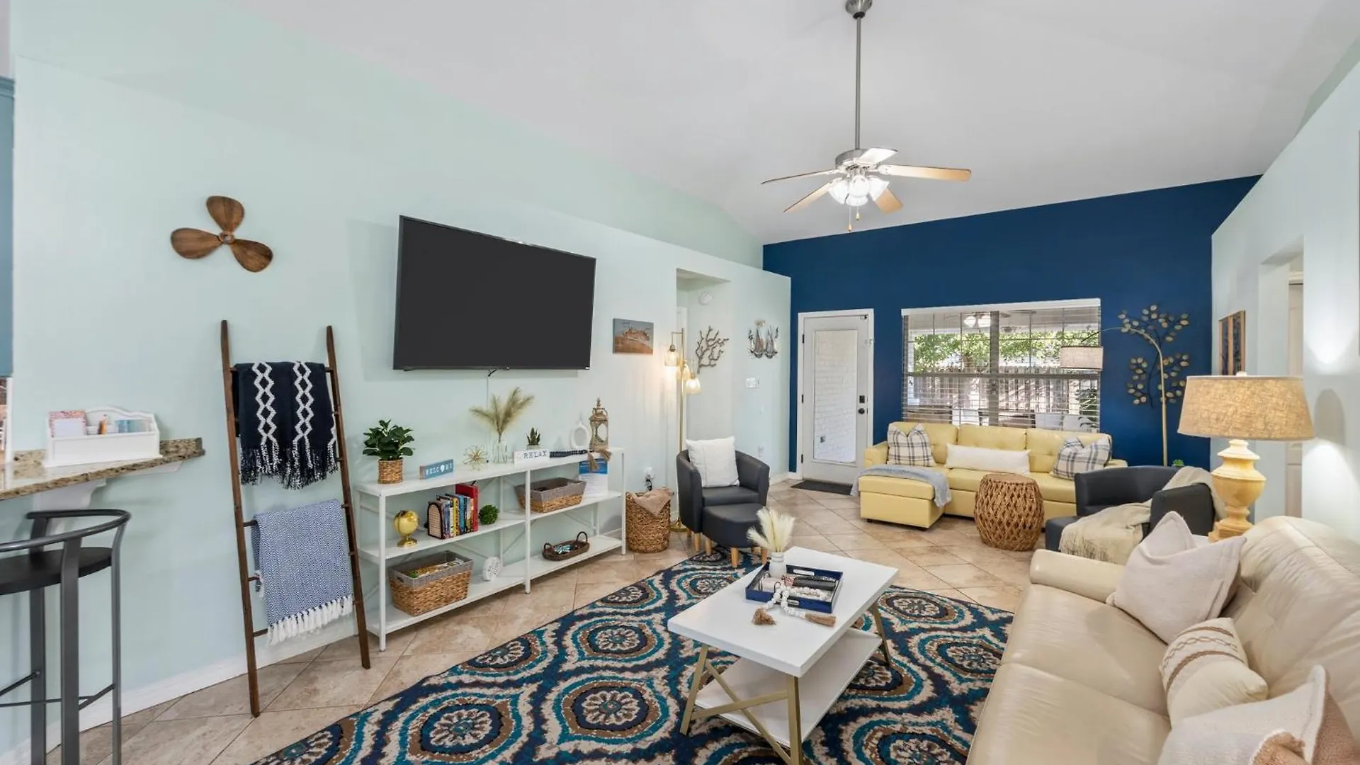 Vakantiehuis Beautiful Pet Friendly Home! Tropical Pool, Optional Golf Cart & Pool Heat, Minutes To Beach Destin