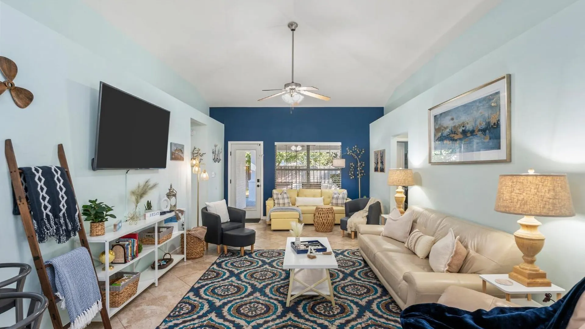 Vakantiehuis Beautiful Pet Friendly Home! Tropical Pool, Optional Golf Cart & Pool Heat, Minutes To Beach Destin Verenigde Staten