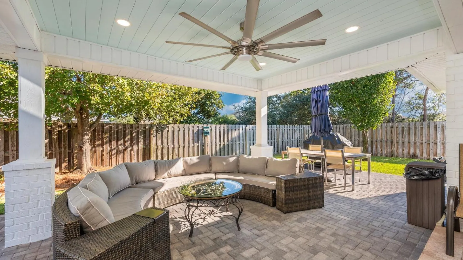 Beautiful Pet Friendly Home! Tropical Pool, Optional Golf Cart & Pool Heat, Minutes To Beach Destin 0*,