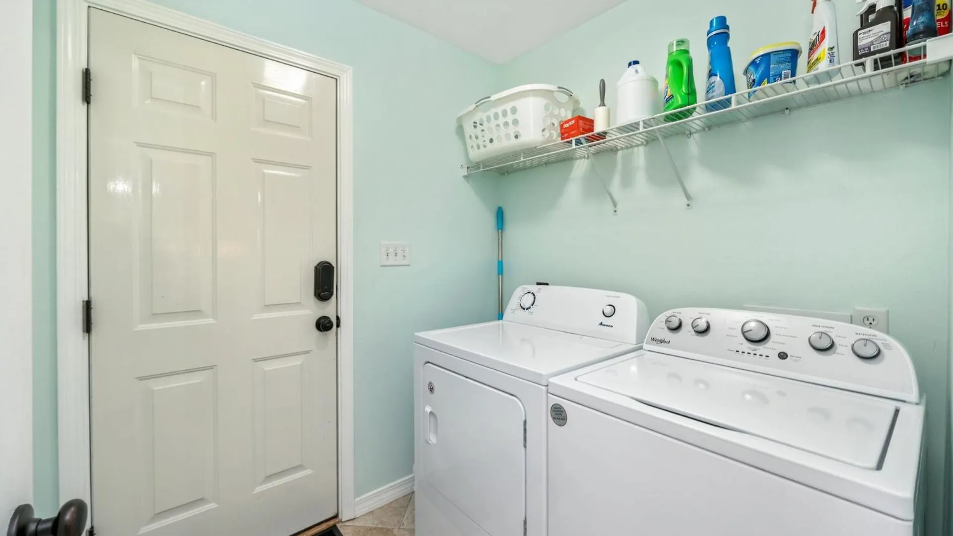 Beautiful Pet Friendly Home! Tropical Pool, Optional Golf Cart & Pool Heat, Minutes To Beach Destin Verenigde Staten